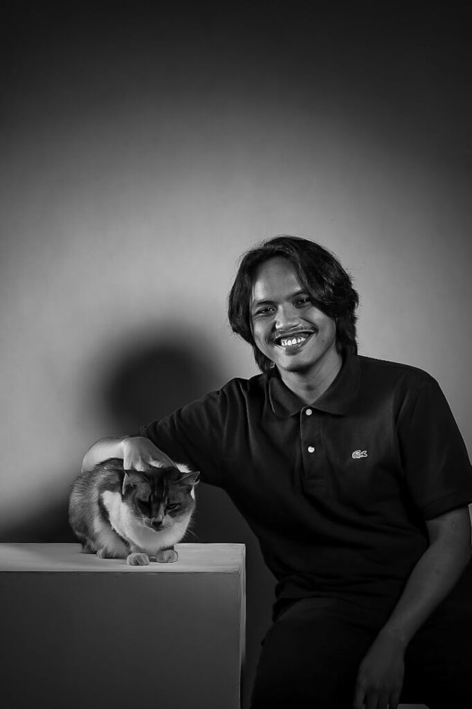 AimanNaim-GraphicDesigner-Mindquest-BW